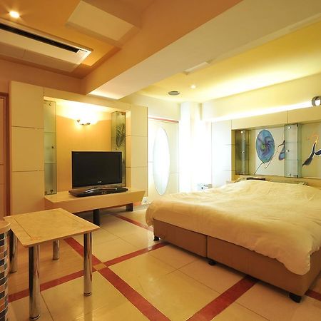 Two-Way (Adults Only) Hotel Tokyo Exterior photo