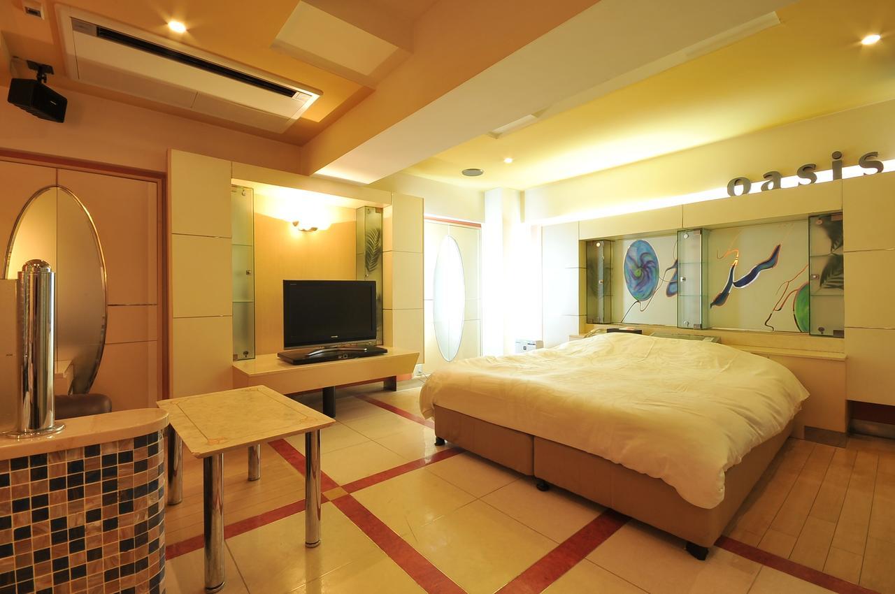Two-Way (Adults Only) Hotel Tokyo Exterior photo
